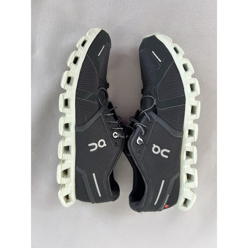 On Cloud 5 Women's 10.5 Active Running Shoes Trainers Black/White‎